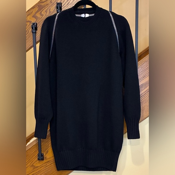 Alexander Wang 100% Merino Wool Zip Shoulder Sweater Long Length Black SZ. XS - Picture 1 of 16